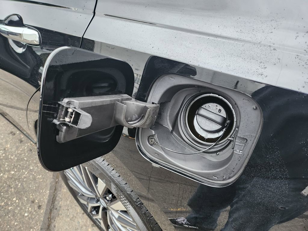 New 2025 Nissan Altima 2.5 SV image 21