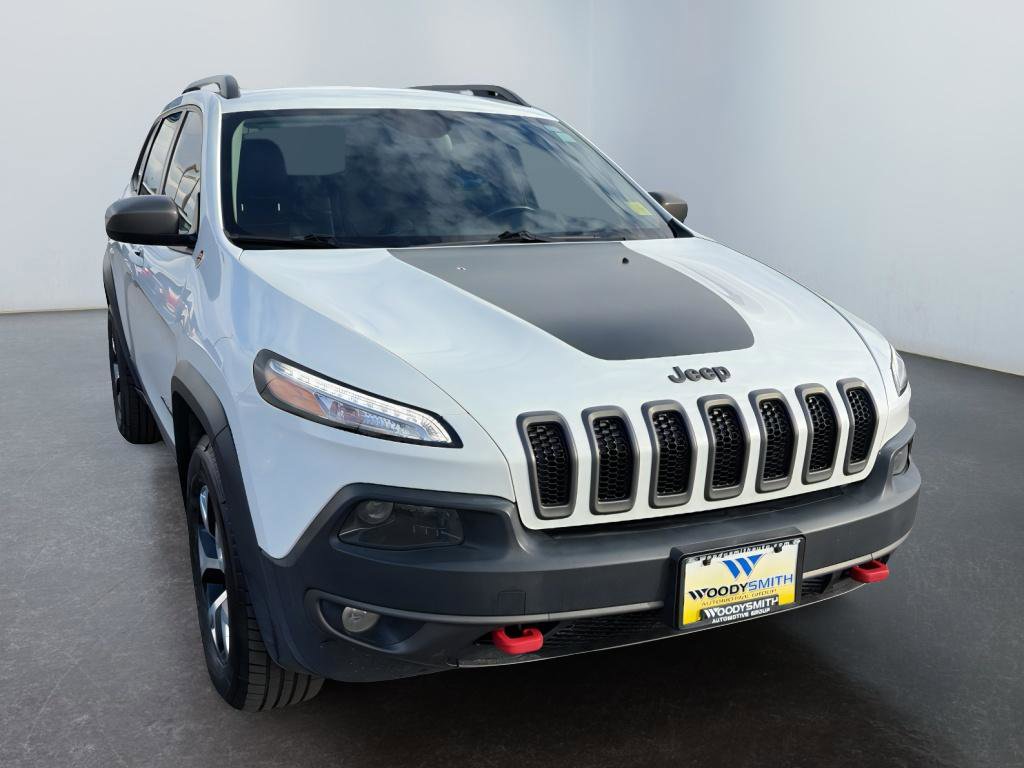 Used 2016 Jeep Cherokee Trailhawk w/ Cold Weather Group image 7