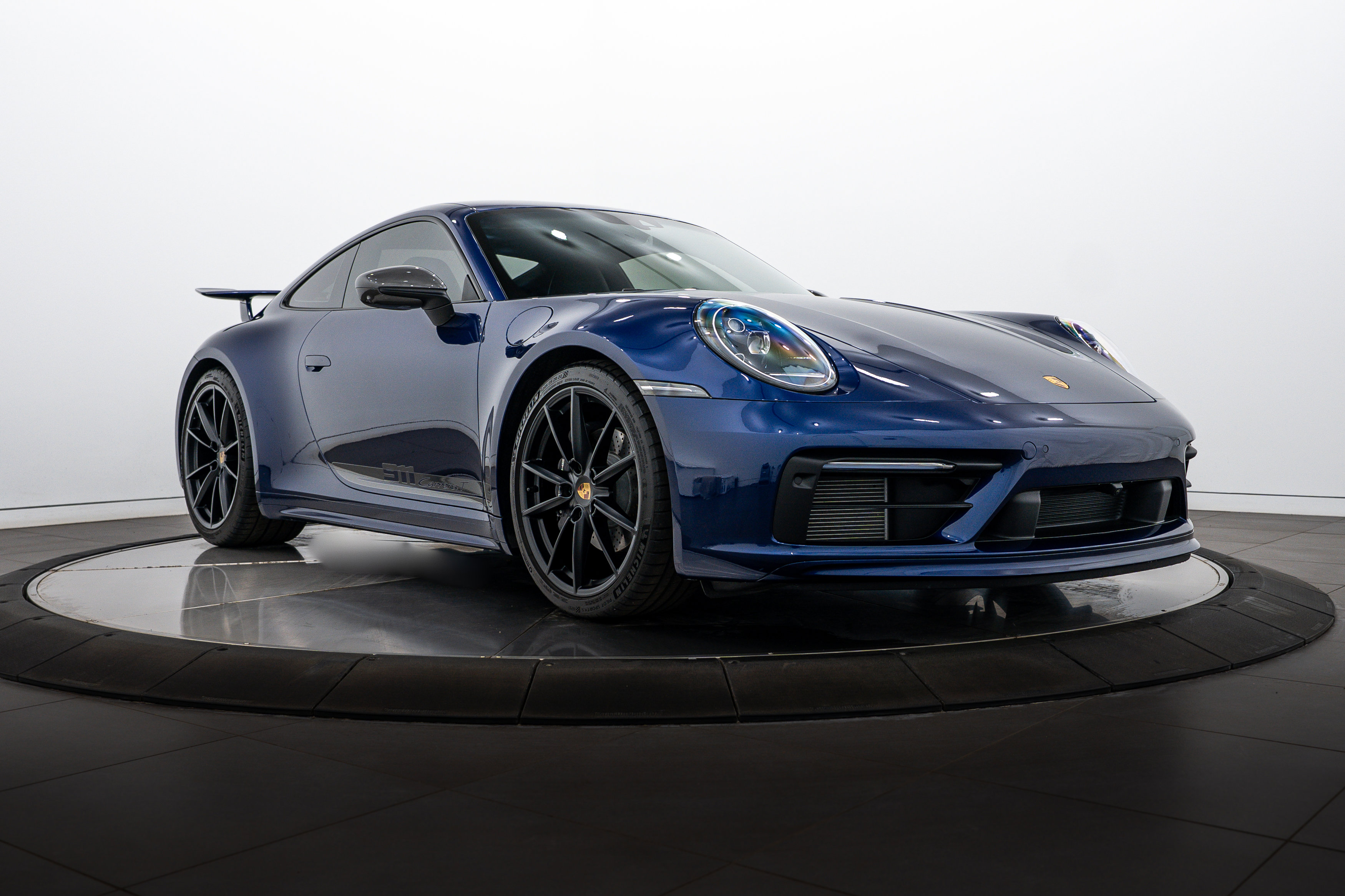 Certified 2024 Porsche 911 Carrera T image 9