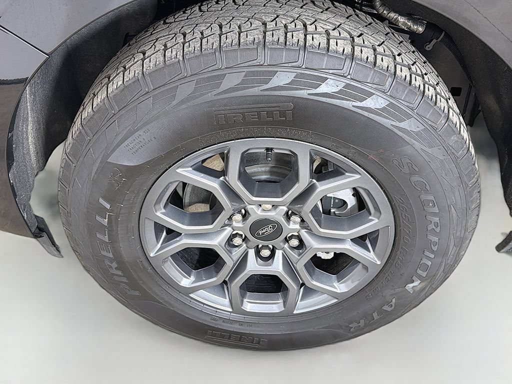 Used 2025 Ford Expedition Max Active AWD/4WD image 19