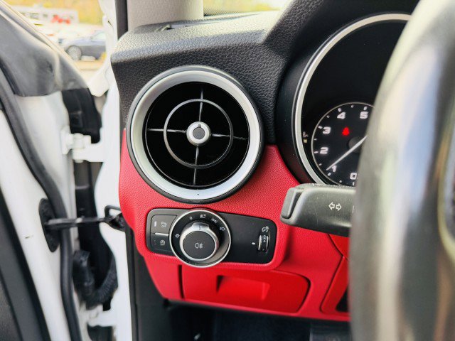 Used 2021 Alfa Romeo Stelvio Sprint w/ Nero Edizione image 12