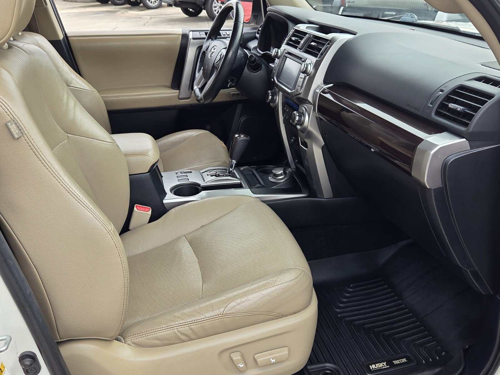 Used 2015 Toyota 4Runner Limited AWD/4WD image 11
