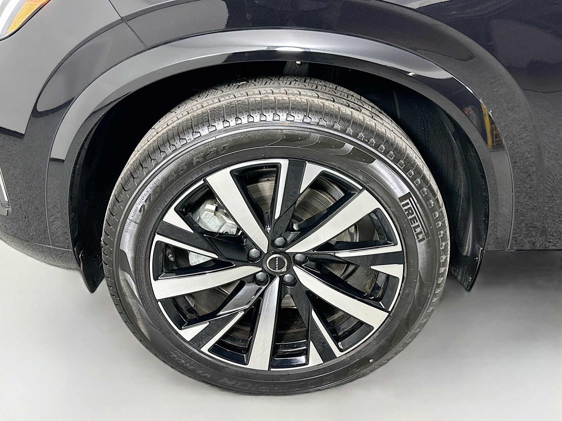 New 2026 Volvo XC90 B6 Core AWD/4WD image 32