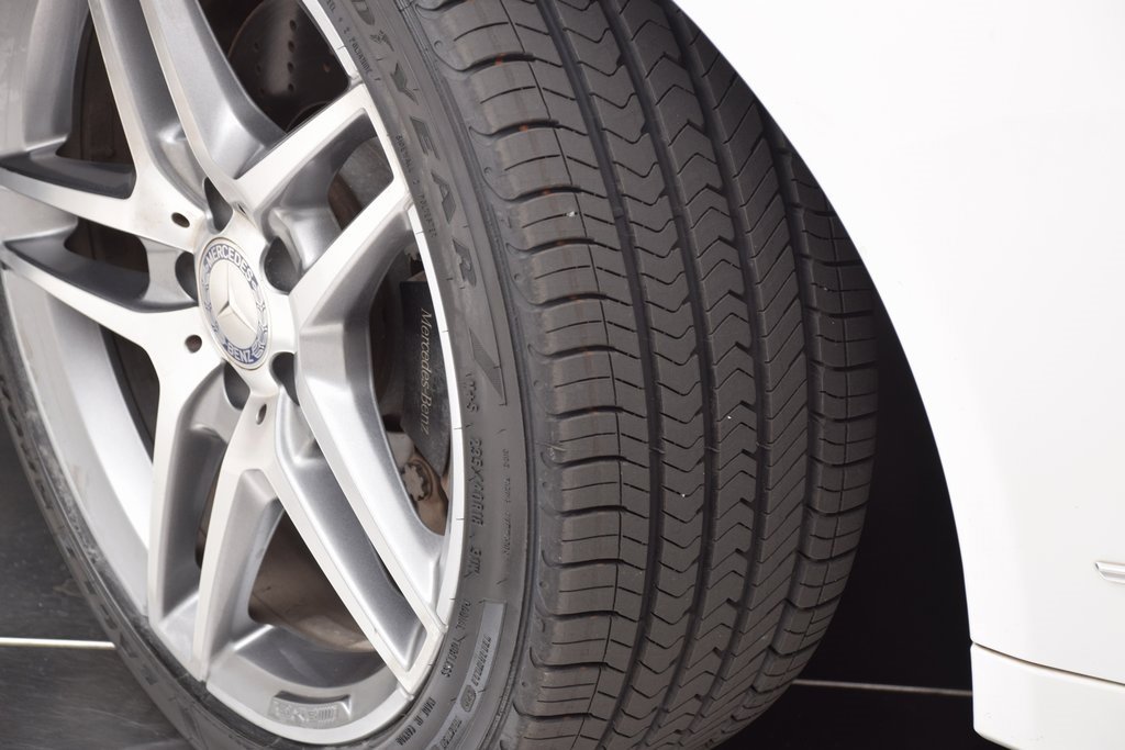 Used 2015 Mercedes-Benz E 400 Cabriolet image 31