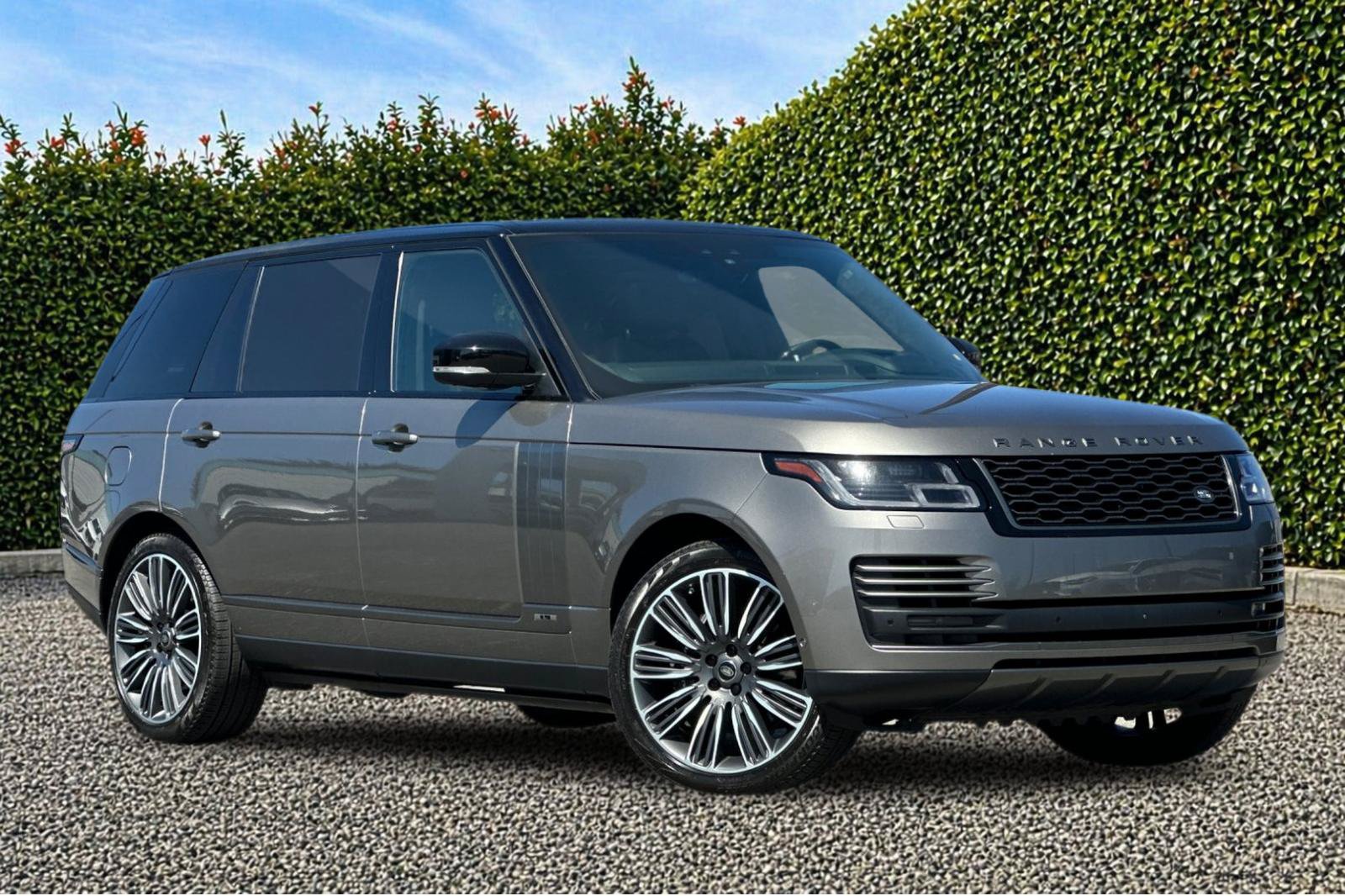 Used 2020 Land Rover Range Rover Long Wheelbase HSE AWD/4WD image 1