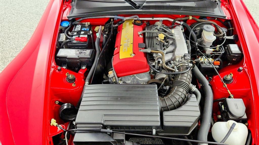Used 2005 Honda S2000 image 29