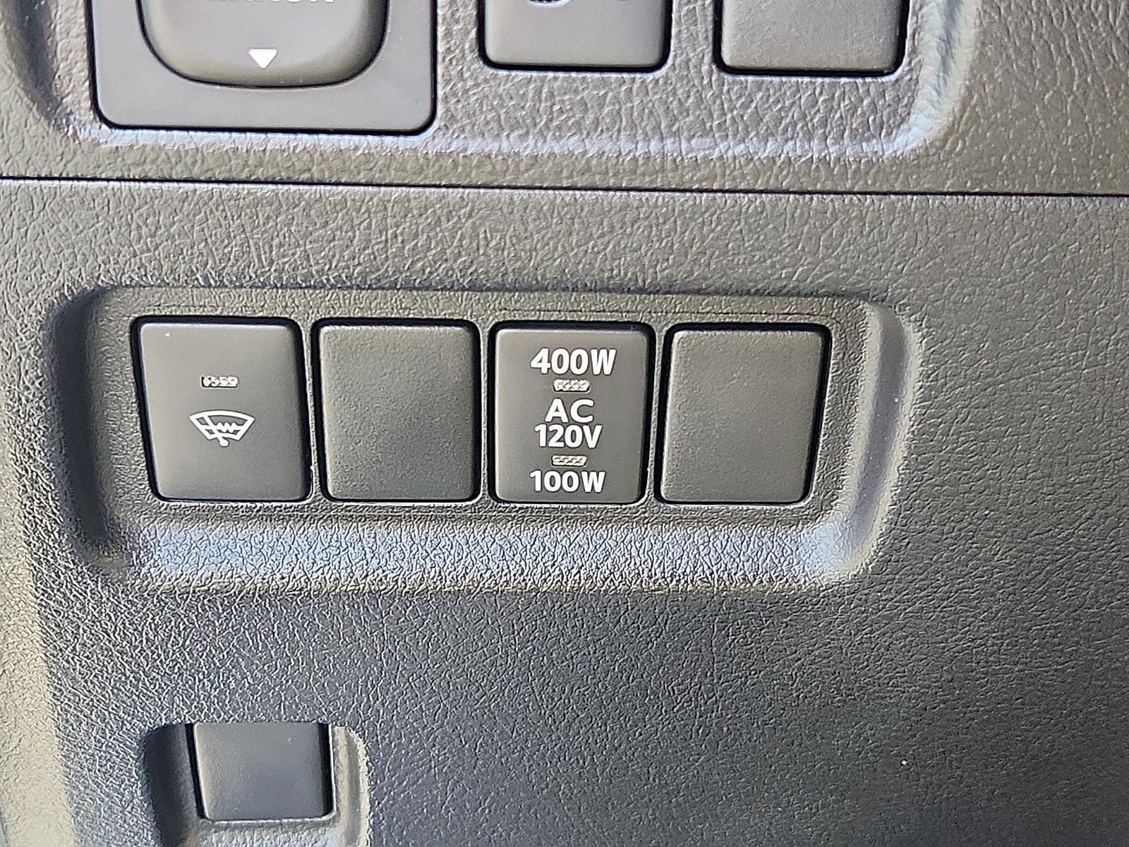 Used 2018 Toyota 4Runner SR5 Premium image 25