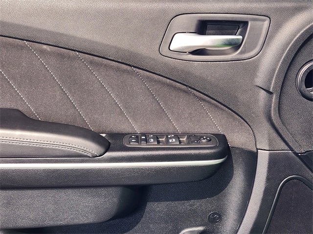 Used 2023 Dodge Charger SXT image 22