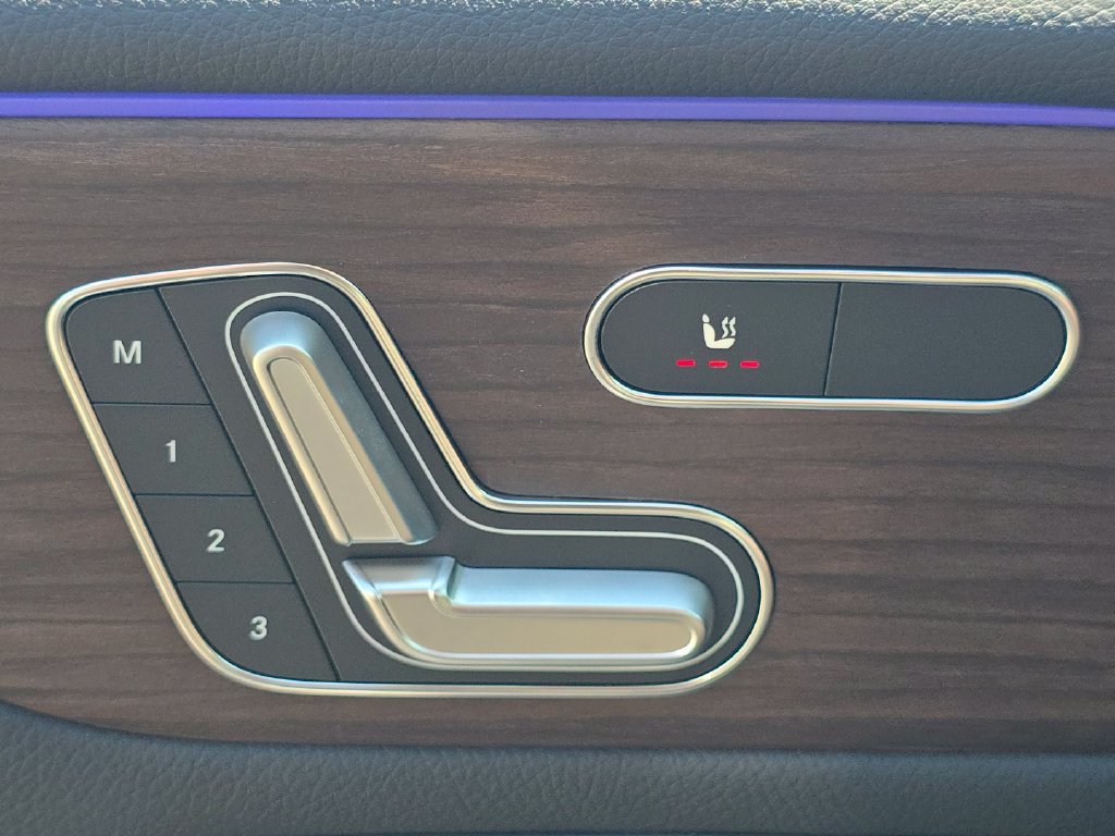 New 2026 Mercedes-Benz GLB 250 4MATIC image 6
