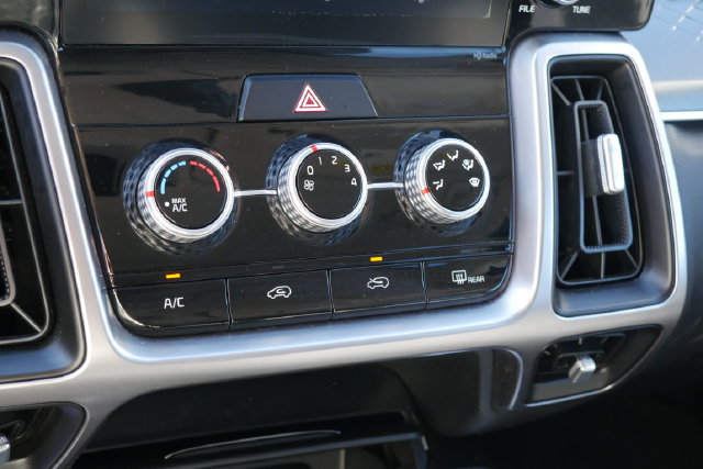 Used 2021 Kia Sorento LX FWD image 19