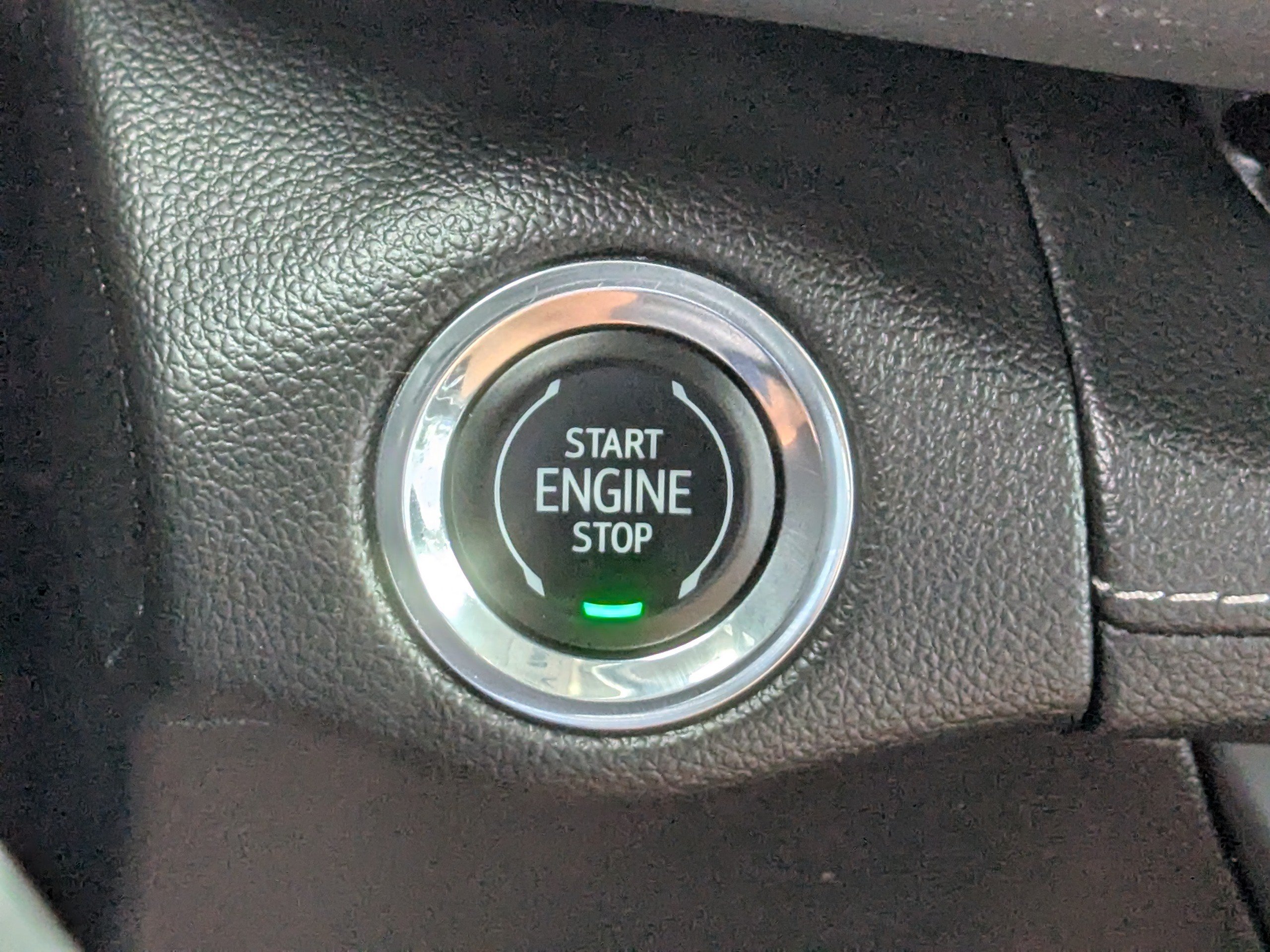 Used 2023 Buick Envision Avenir AWD/4WD image 31