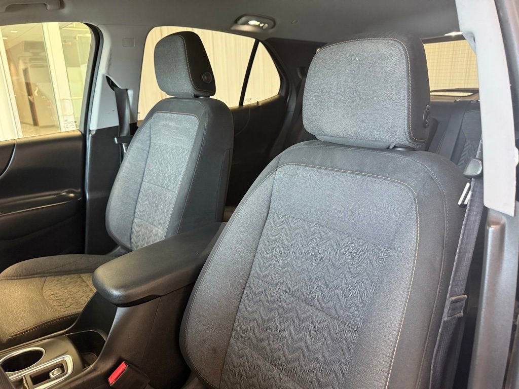 Used 2022 Chevrolet Equinox LT image 22