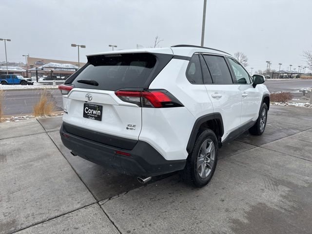 Used 2025 Toyota RAV4 XLE image 9
