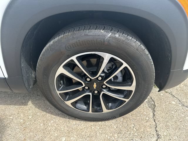 Used 2024 Chevrolet TrailBlazer LT FWD image 48