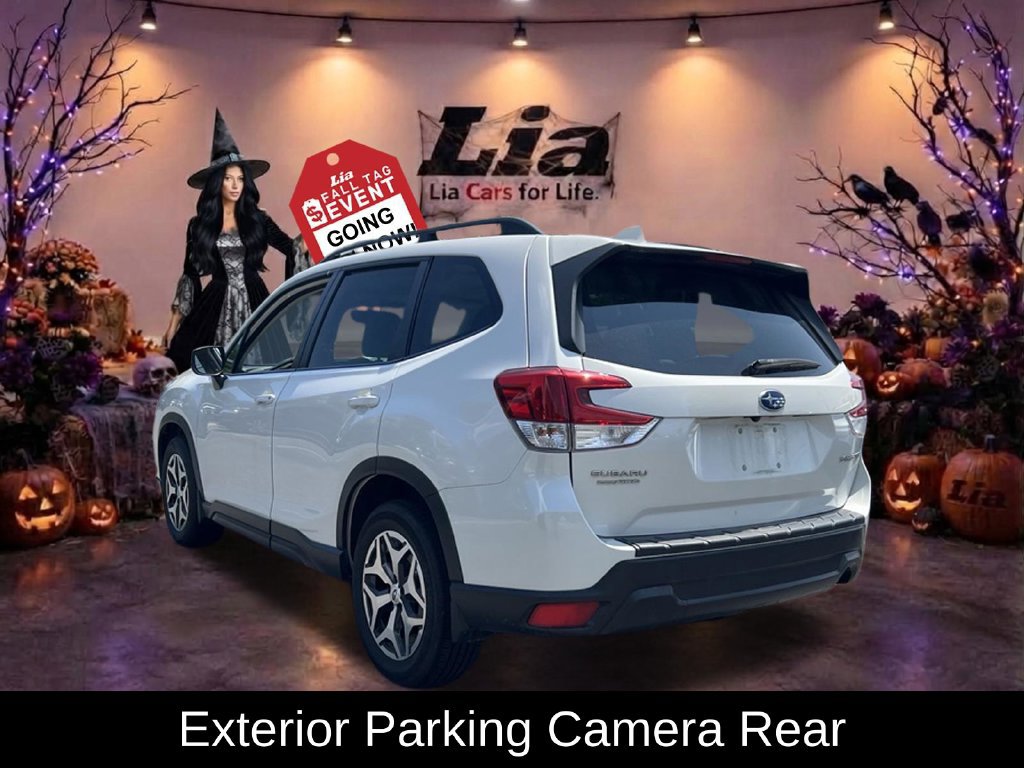 Used 2021 Subaru Forester Premium AWD/4WD image 11