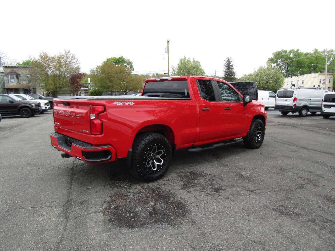 Used 2019 Chevrolet Silverado 1500 Custom w/ Custom Value Package AWD/4WD image 45