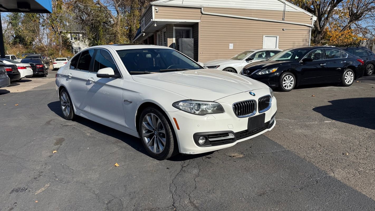 Used 2016 BMW 528i xDrive Sedan AWD/4WD image 7