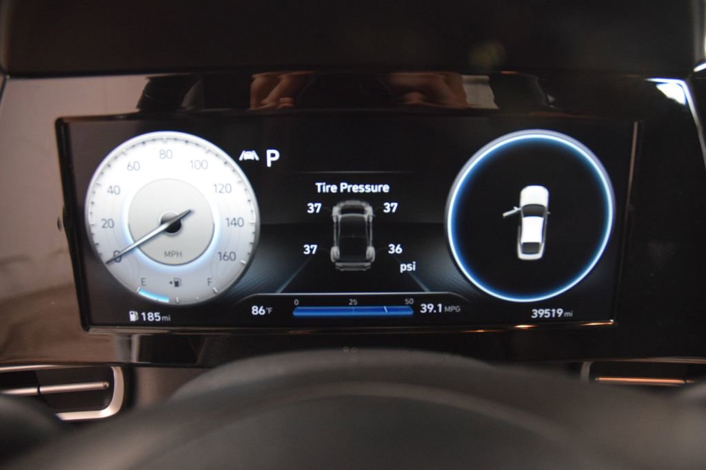 Used 2022 Hyundai Elantra SEL w/ Convenience Package FWD image 39