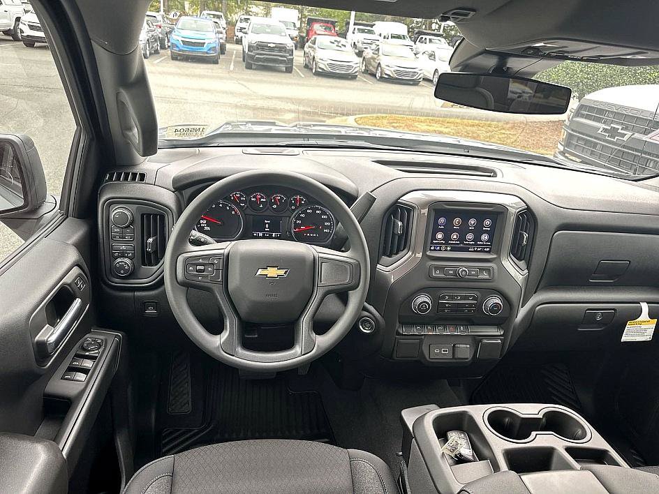 New 2024 Chevrolet Silverado 1500 Custom AWD/4WD image 10