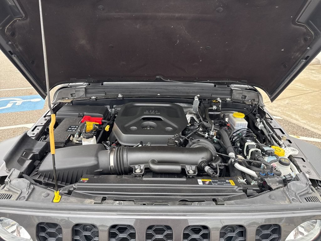Used 2024 Jeep Wrangler Unlimited Sport AWD/4WD image 26