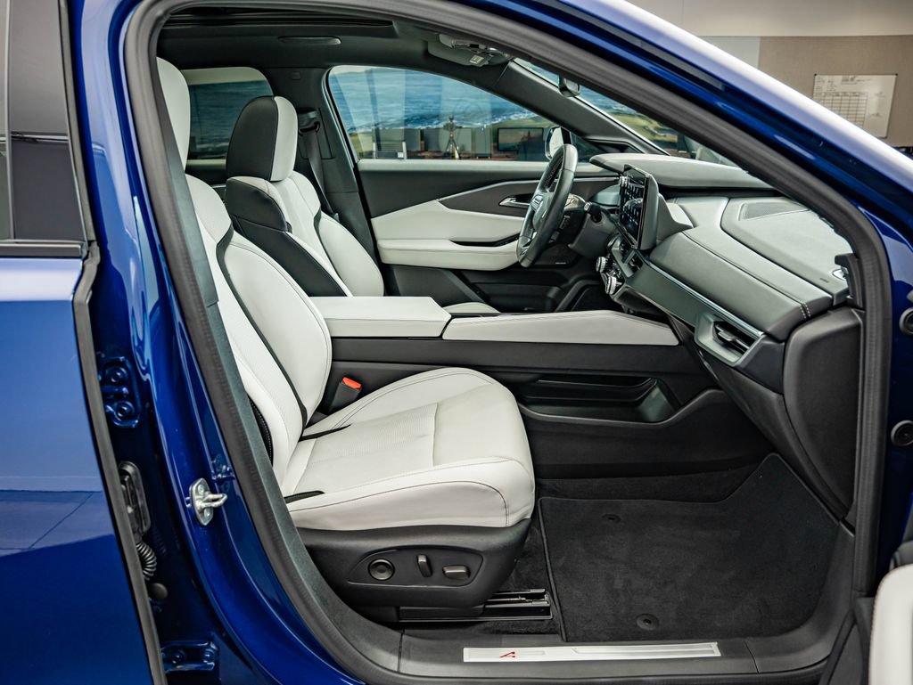 Certified 2024 Acura ZDX A-Spec AWD/4WD image 38