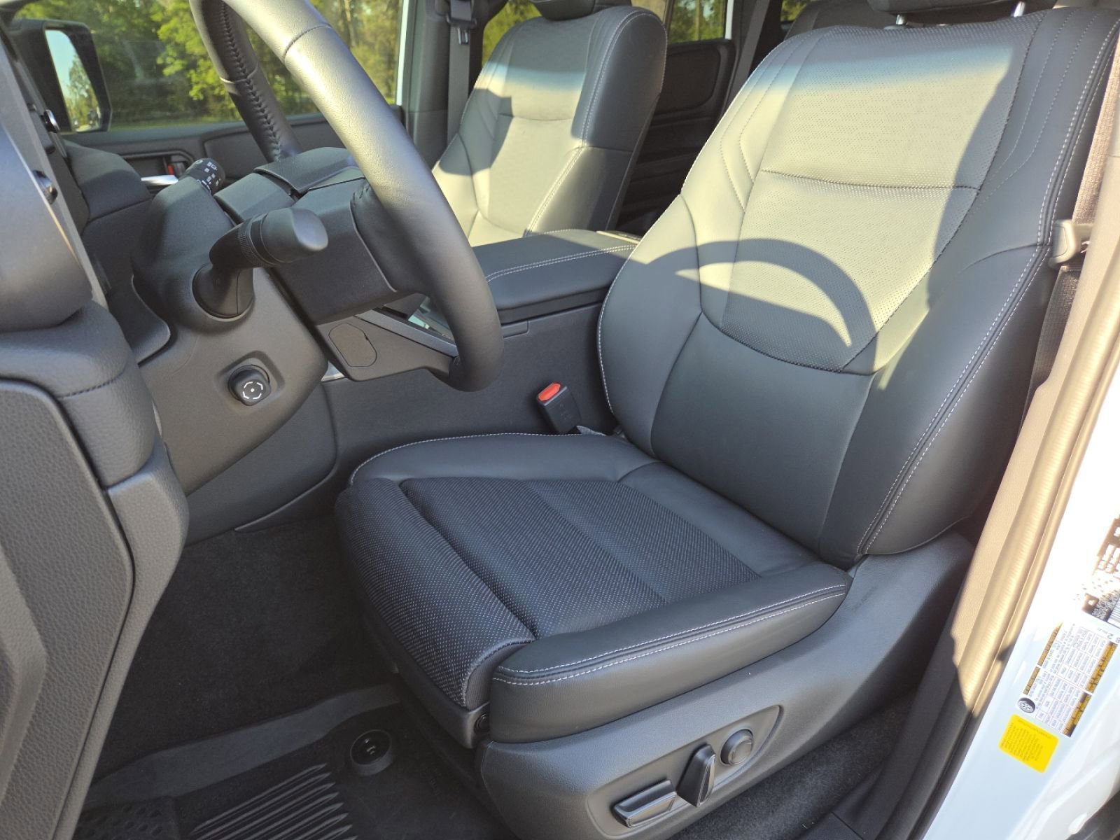 Used 2026 Toyota Land Cruiser w/ Premium Package AWD/4WD image 30