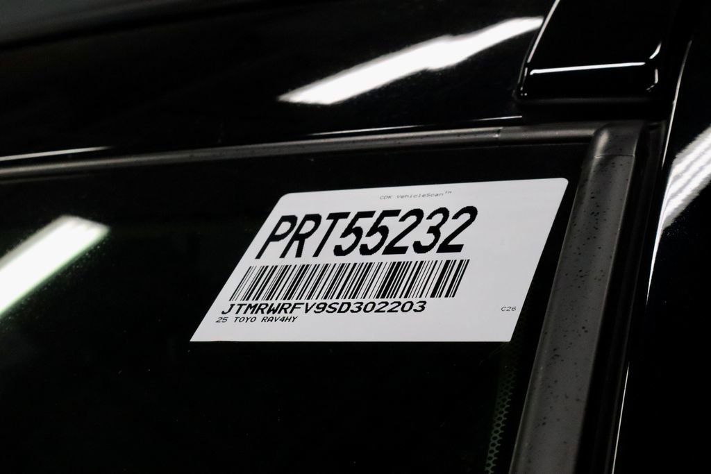 Used 2025 Toyota RAV4 XLE w/ Convenience Package image 35