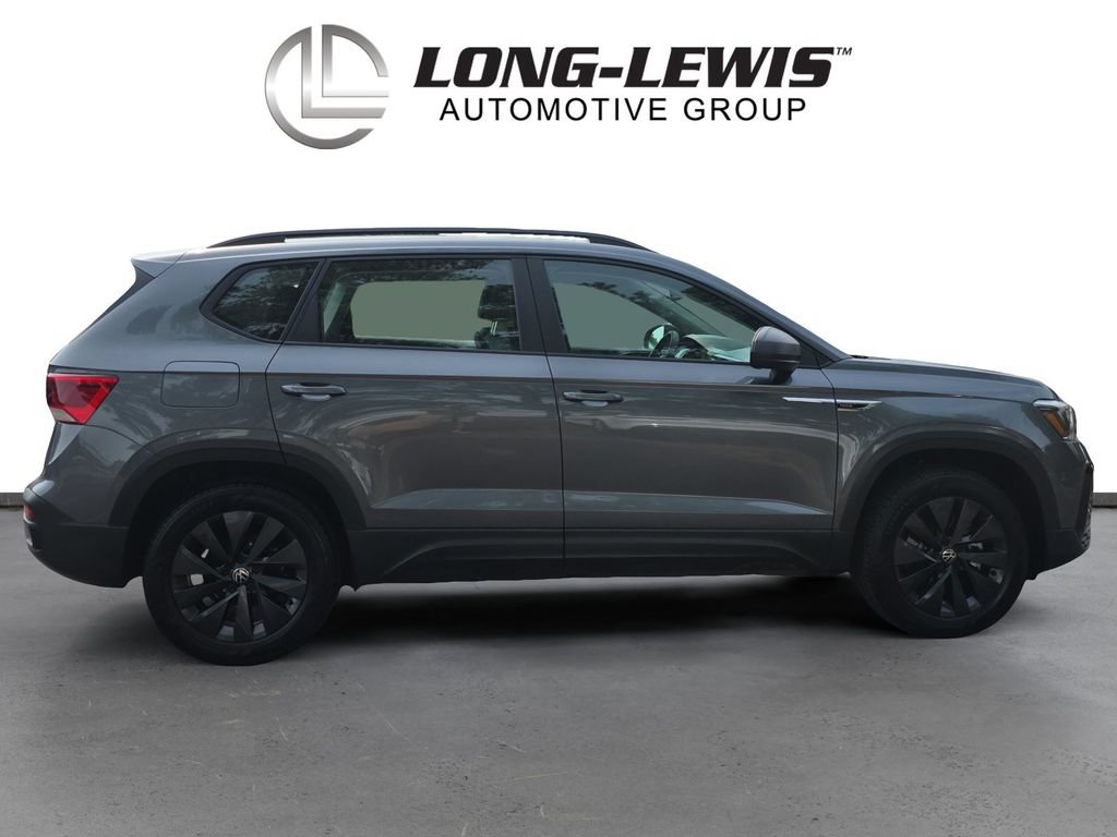 Certified 2022 Volkswagen Taos S AWD/4WD image 8
