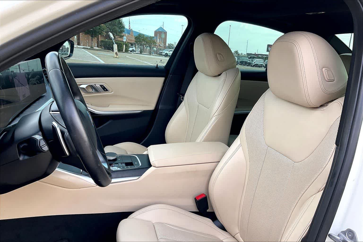 Used 2023 BMW 330e RWD image 10
