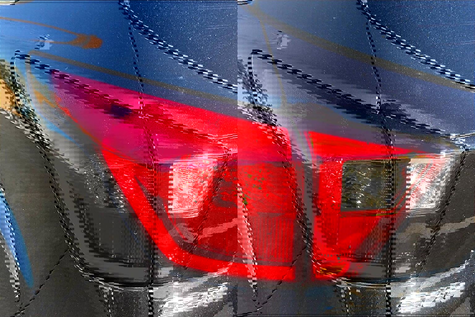 Used 2019 Ford Escape SEL image 29