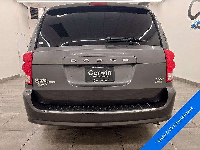 Used 2016 Dodge Grand Caravan R/T FWD image 4