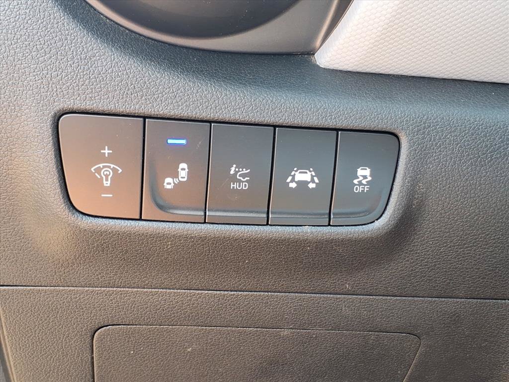 Used 2020 Hyundai Kona Ultimate FWD image 17