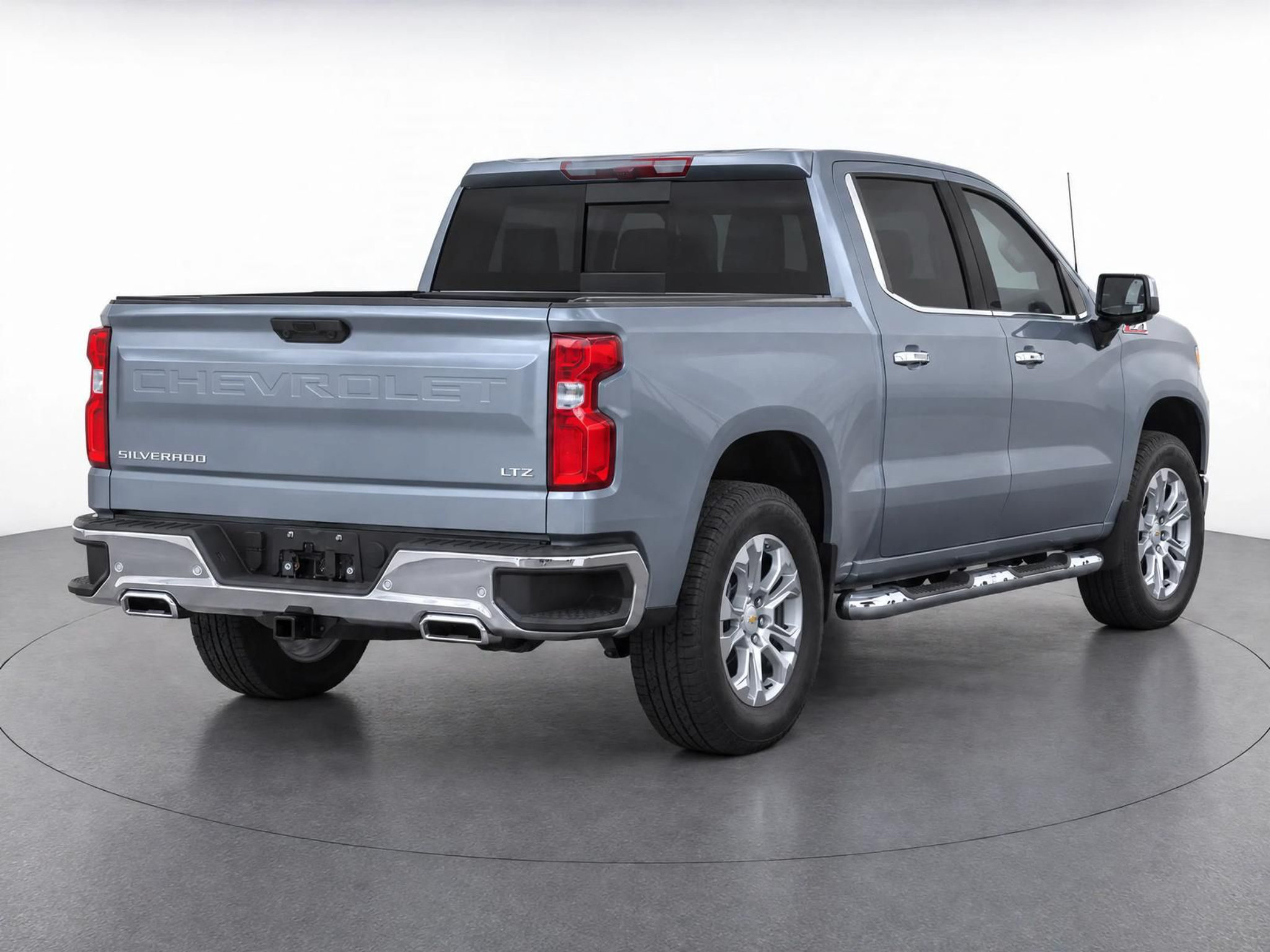 Used 2026 Chevrolet Silverado 1500 LTZ w/ LTZ Premium Package AWD/4WD image 4