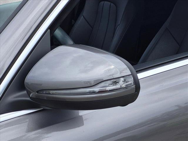 Used 2021 Mercedes-Benz GLB 250 image 15