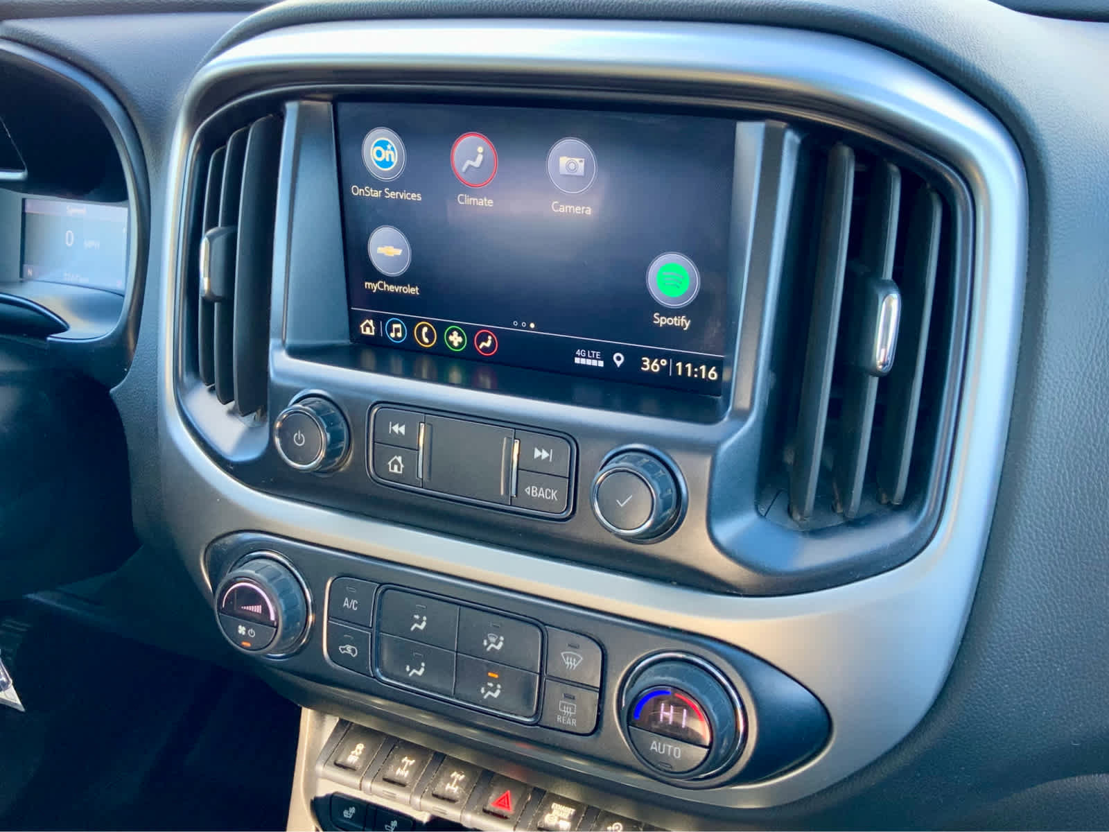 Used 2019 Chevrolet Colorado ZR2 image 44