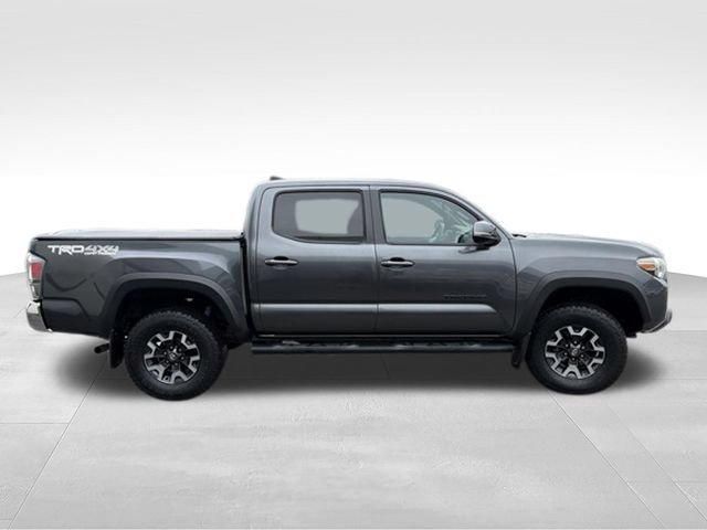 Used 2022 Toyota Tacoma TRD Off-Road AWD/4WD image 8