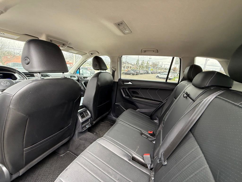 Used 2022 Volkswagen Tiguan SE image 25