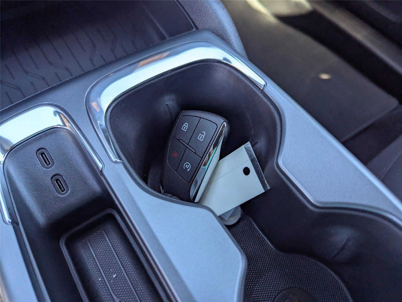 New 2026 Chevrolet Equinox EV LT image 19