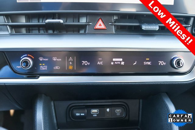 Used 2024 Kia Sportage EX image 23