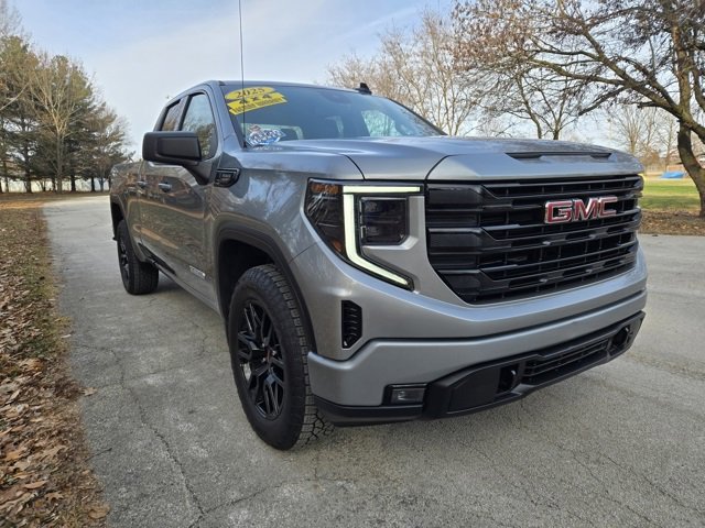 Used 2025 GMC Sierra 1500 Elevation image 10