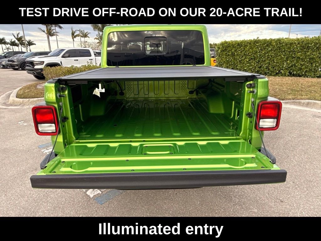 New 2026 Jeep Gladiator Sahara image 38