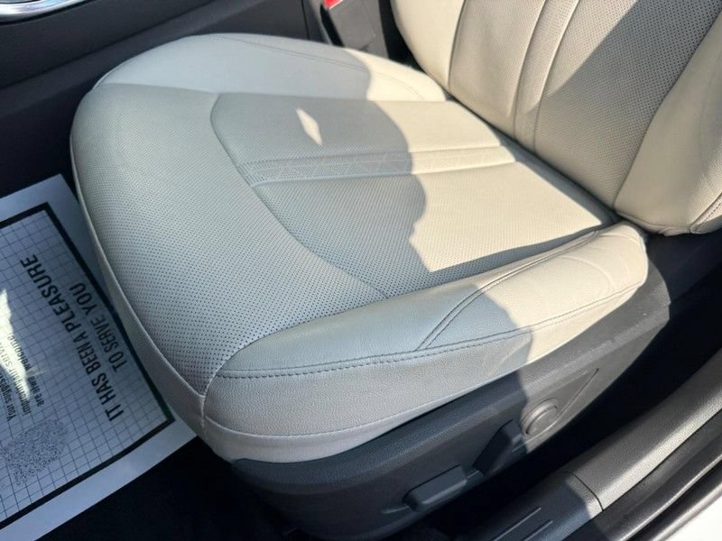 Used 2022 Hyundai Sonata Limited FWD image 17