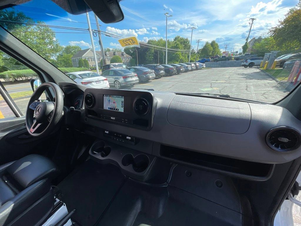 Used 2022 Mercedes-Benz Sprinter 3500 image 10