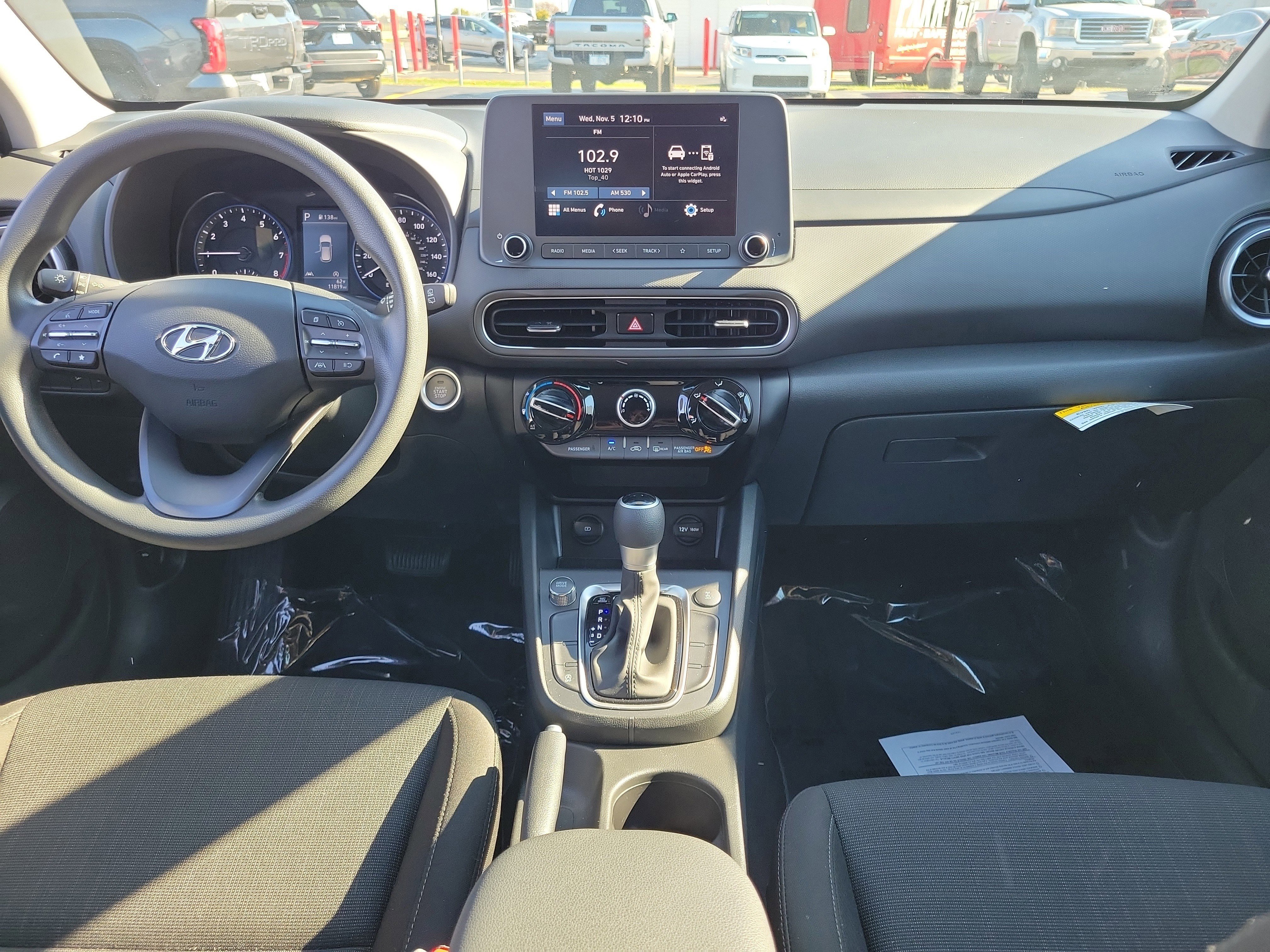 Used 2023 Hyundai Kona SEL w/ Cargo Package image 9