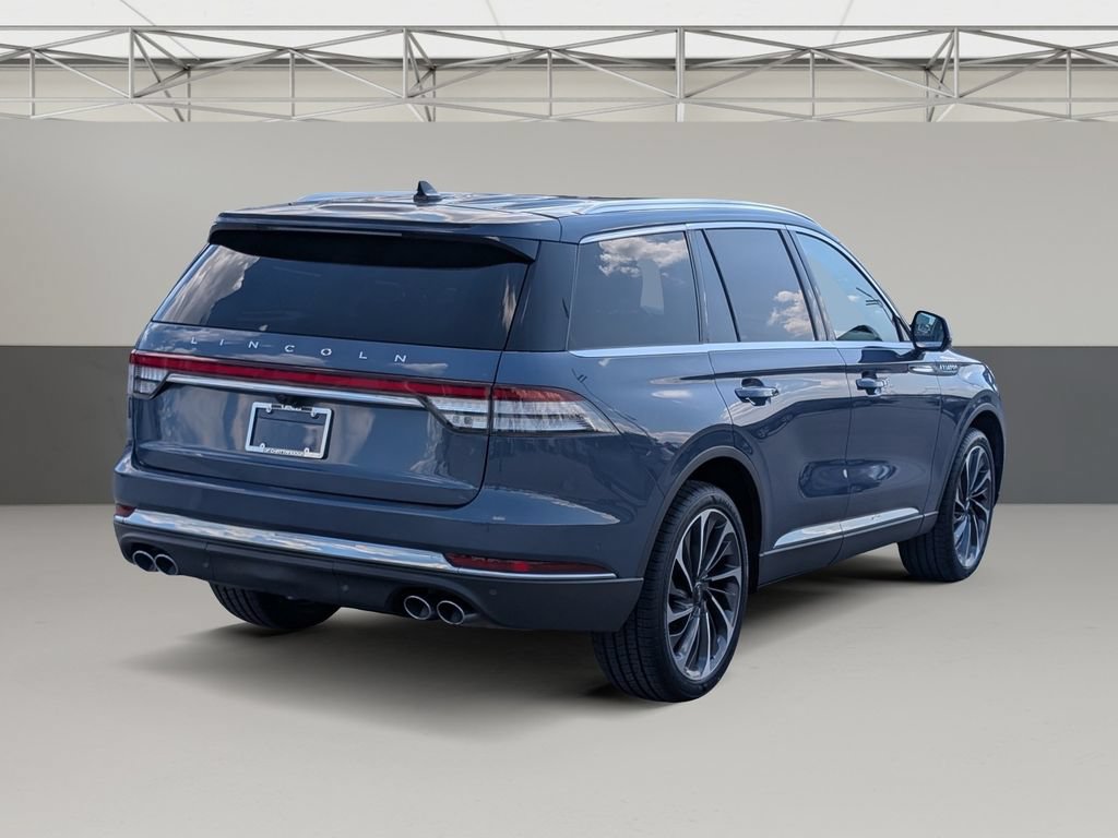 Used 2021 Lincoln Aviator Reserve w/ Equipment Group 202A AWD/4WD image 11