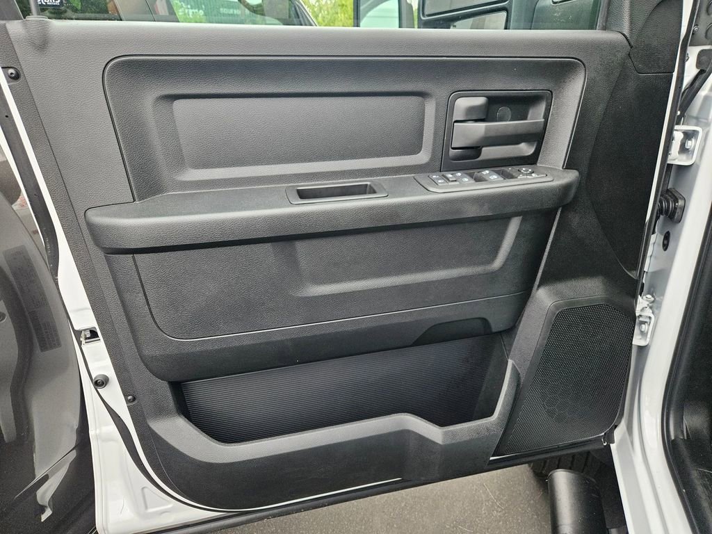 New 2026 RAM 5500 Tradesman AWD/4WD image 10
