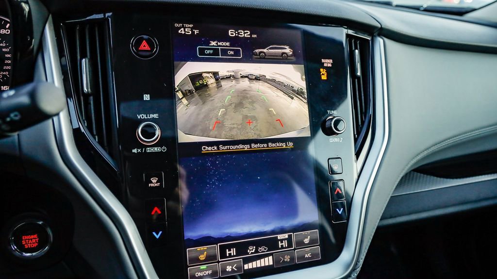 Used 2025 Subaru Outback Premium image 29