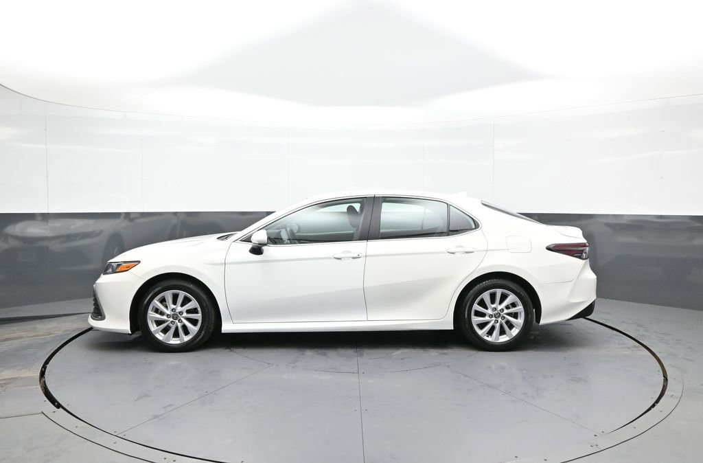 Certified 2023 Toyota Camry LE image 9