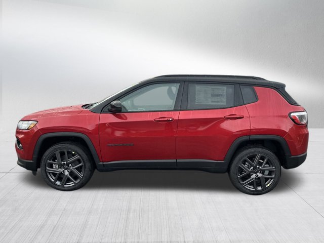 New 2026 Jeep Compass Limited w/ Sun, Sound & Navigation Group AWD/4WD image 8