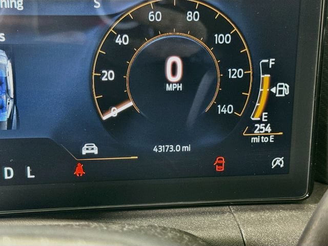 Used 2024 Ford Mustang Coupe RWD image 12